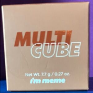 I'm Meme - Multi Cube Makeup palette- Eyeshadow and blush.